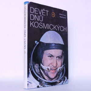Devět dnů kosmických