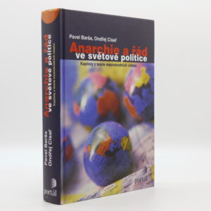 Anarchie a řád ve světové politice